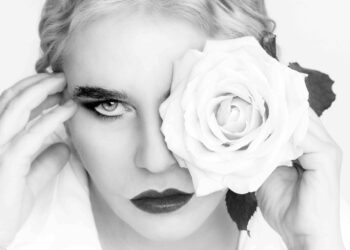 Beata Szałwińska Records Szymanowski and Scriabin for Luxembourg Classics